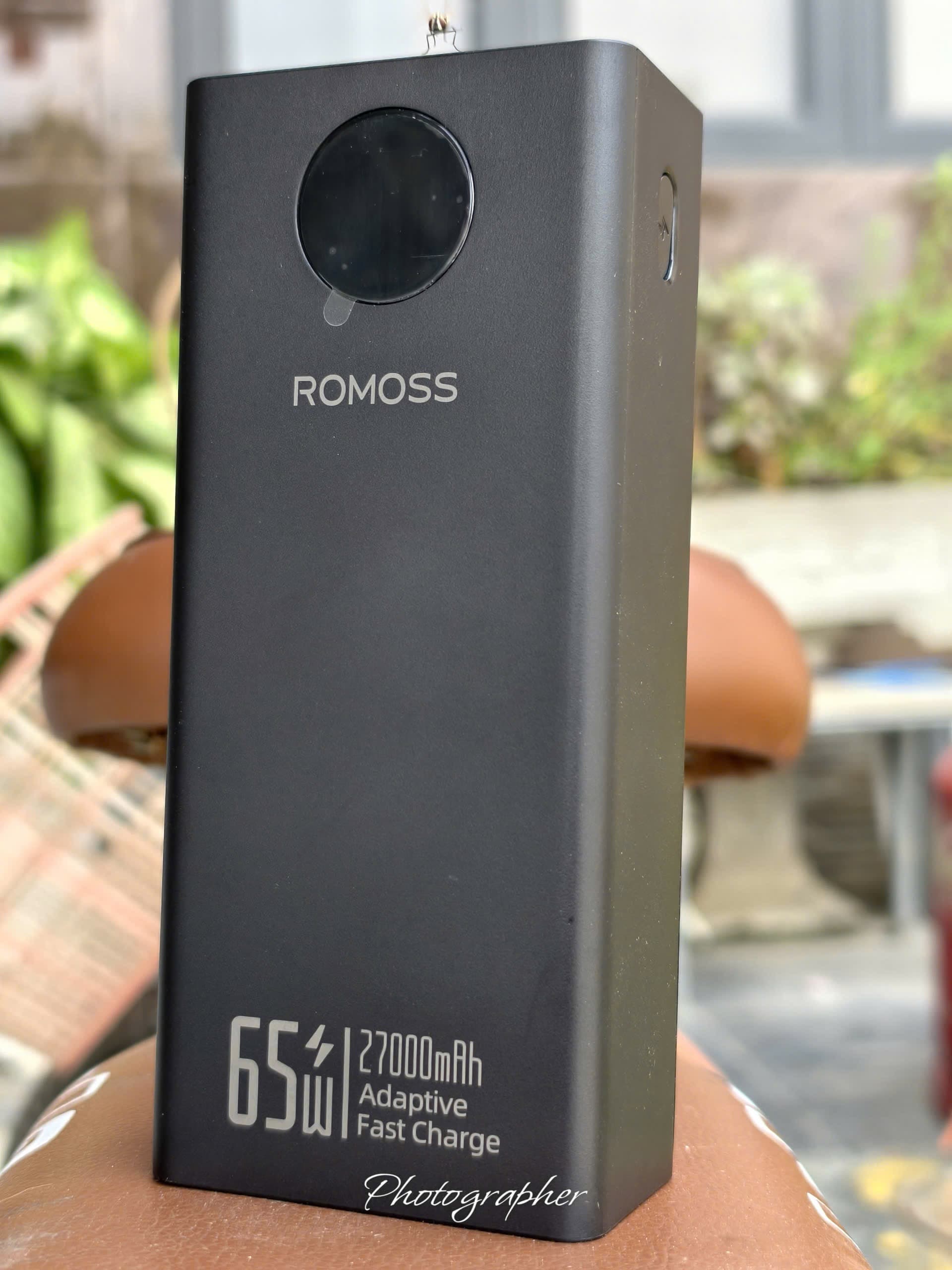 Trạm sạc dự phòng 75000mAh ROMOSS PMT705 công suất 200W , có cổng AC 220V - ko hộp