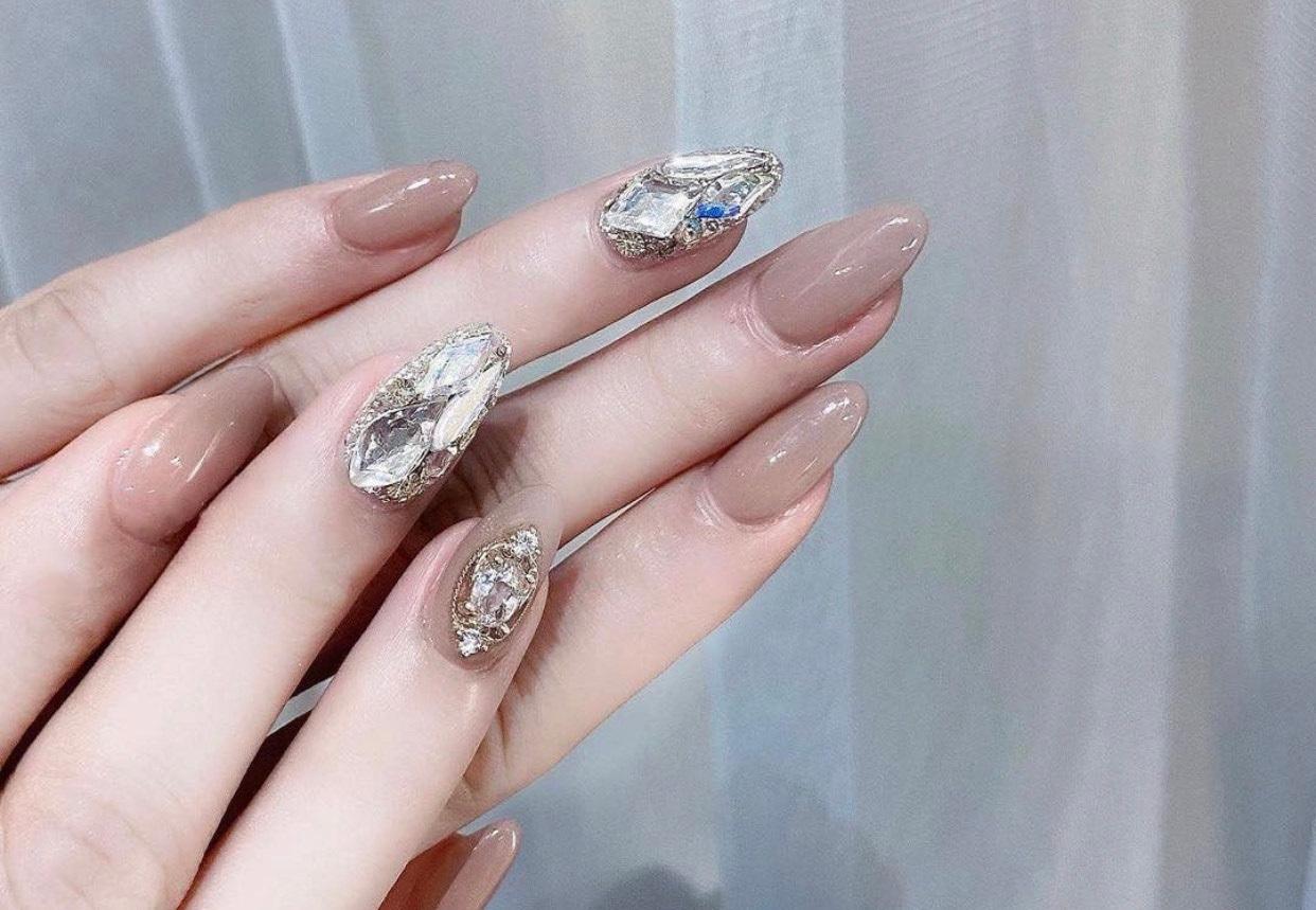 Những mẫu nail cực xinh giúp các nàng luôn nổi bật dù ở nơi đâu